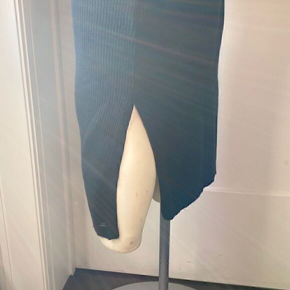 Tommy Hilfiger knit midi turtleneck DRESS SIZE S EUC - Picture 10 of 10